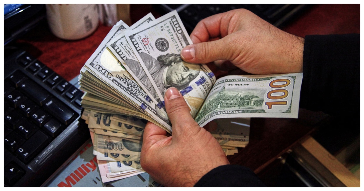 এটি হতে পারে ইতিহাসের অন্যতম বড় ট্যাক্স রিফান্ড সিজন। ছবি: রয়টার্স